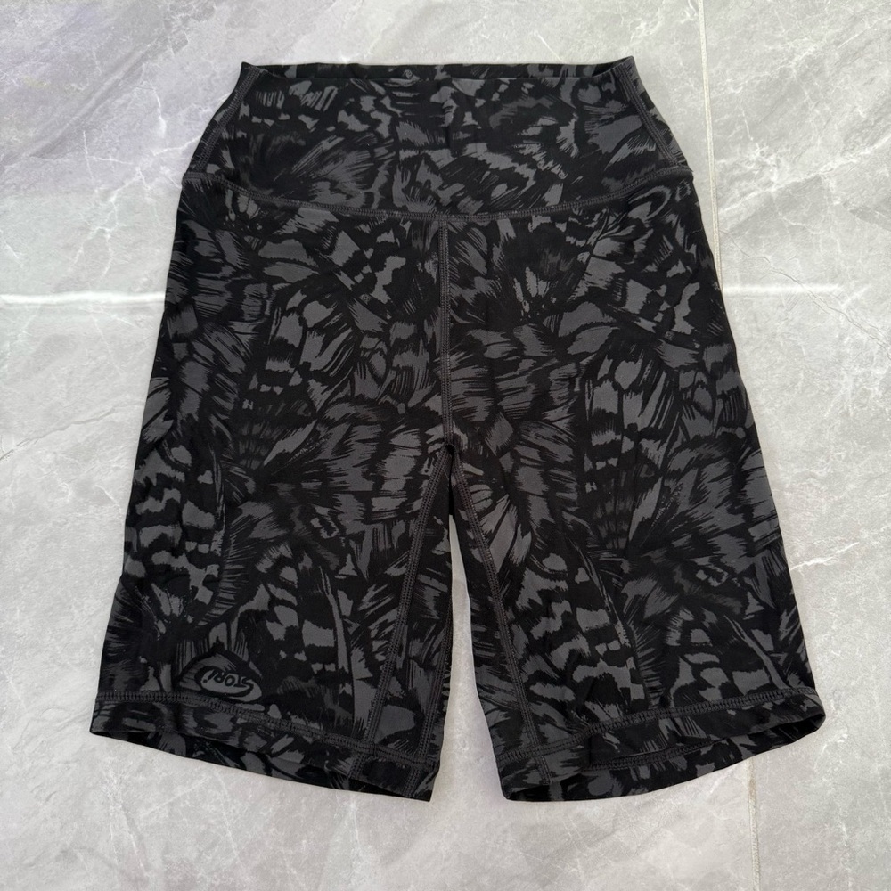 Women’s Stori Floral Patterned 7” Biker Shorts Workout Athletic Size 2